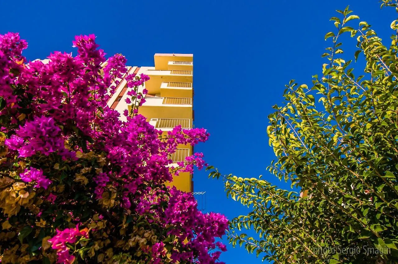 36 Júpiter Apartamento - Vista al jardín y la piscina - Excelente wifi Benalmádena