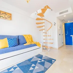  Apartment Funny Friendly Fish Spain